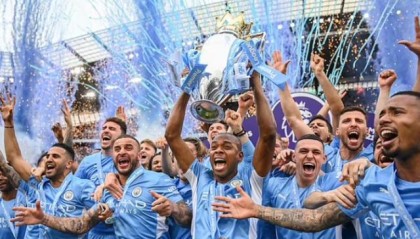 星空体育下载-新赛季英超谁将称雄？科技显示曼城拥趸信心最足